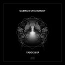 Selected Records Covers 2015. Un proyecto de Diseño gráfico y Marketing de J DOTS - 02.01.2015