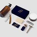R // D K O - Barber concept shop. Un proyecto de Br, ing e Identidad, Dirección de arte, Diseño de producto, Diseño gráfico y Packaging de Marina Porté - 28.02.2015