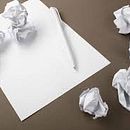 Necesitamos colaboradores para revista virtual de crónicas de no ficción. Een project van Kalligrafie van ap_digital - 18.05.2015