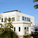 DISEÑO VIVIENDA UNIFAMILIAR.. Un proyecto de Arquitectura, Arquitectura interior, Diseño, Diseño de iluminación, Diseño de interiores, Diseño, creación de muebles					 y Paisajismo de MANUEL UREBA. INTERIORISTA. - 20.05.2015