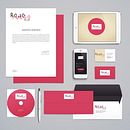 Branding para Rojo Fuego: Identidad corporativa, pàgina web, blog y NewsLetter.. Un proyecto de Br, ing e Identidad, Diseño, Diseño de producto, Diseño editorial, Diseño gráfico, Diseño interactivo y Diseño Web de cuerva_toscano - 06.06.2015