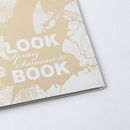 PRESS KIT 2010 Ein Projekt aus dem Bereich Br, ing und Identität, Verlagsdesign und Verpackung von Charlotte Cavellier - 09.08.2015