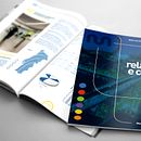 Editorial. Een project van Redactioneel ontwerp van Manuel Burguillos Dominguez - 19.10.2015