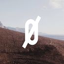 Pedro Glez. Photographer.. Een project van  Br, ing en identiteit,  Art direction y Grafisch ontwerp van Cristina Sanser - 24.11.2015