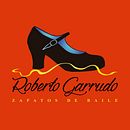 Roberto Garrudo "Zapatos de Baile" (Diseño, Maquetación y Fotografía). Fine Arts, Br, ing, Identit, Art Direction, Design, Editorial Design, Graphic Design, Web Design, and Photograph project by Lola Montiel - 05.30.2015