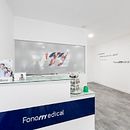 Fonomedical - Branding / Diseño de interior. Un projet de Br, ing et identité, Design d'intérieur , et Design graphique de David González - 30.09.2015