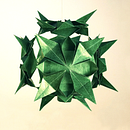 Kusudama verde - Fotografía de Producto. Arts, Crafts, and Photograph project by Glòria López Llebot - 03.06.2016