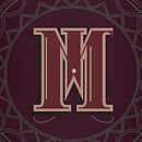 Letra Capitular Vino Merlot  ( Morata de Tajuña ) diseño de letra y etiquetado.. Un progetto di Calligrafia, Design, Product design, Graphic design e Illustrazione tradizionale di Benja Molina - 05.05.2016