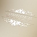 Lourdes makeup divinity. Un progetto di Graphic design di Esteban Sánchez - 21.05.2016