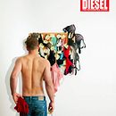 Dirección de arte (50% autor - 50% marca). Direção de arte projeto de Mireia Carbonell - 15.08.2016