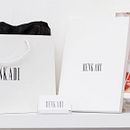 Clothing Line Project. Publicidade, Caligrafia, Design, Design gráfico, Tipografia, Web Design, Br, ing e Identidade, e Marketing projeto de Ikram Benkadi - 21.08.2016