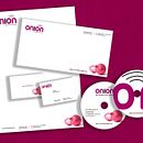 Onion. Un proyecto de Br, ing e Identidad y Diseño gráfico de Pablo Barba - 30.08.2016