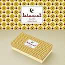 Mi Proyecto del curso: Motivos para repetir - Diseño de estampado y etiqueta, para las cajitas de dulces árabes de la pastelería "Salamat" Ü. Fine Arts, Design, Product Design, Graphic Design, Marketing, Packaging, T, and pograph project by Gema Melgar - 09.20.2016