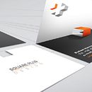 Diseño del logo para Square Plus / Diseño de interiores. Br, ing e Identidade, Direção de arte, Design, e Design gráfico projeto de Francisco Espiño - 01.05.2016