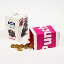 Pack de galletas "Punch!". Br, ing, Identit, Collage, Design, Editorial Design, Graphic Design, Photograph, Traditional illustration, Marketing, Photograph, Post-production, Audiovisual Production, Photo Retouching, T, and pograph project by Abel Pascual Soriano - 07.04.2017