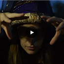 Buguelass. Een project van  Video van Paula Viñas - 06.11.2016