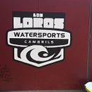 Logotipo pintado a mano " Los loros watersports Cambrils". Un progetto di 3D, Artigianato, Belle arti, Calligrafia, Design, Graphic design, Illustrazione tradizionale, Lettering e Pittura di Nacho Lopez - 01.06.2017