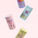 amika holiday packaging . Un proyecto de Dirección de arte, Diseño gráfico, Ilustración tradicional y Lettering de Daniel Sevilla Cervera - 22.11.2017