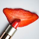 DISEÑOS FOTOGRÁFICOS EN TONOS ROJOS. ALIMENTOS Y OBJETOS HUMANIZADOS. Un projet de Photographie de Marta Morales - 06.05.2017