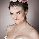 Flor del vici, petita antologia de cuplets. Un projet de Direction artistique, Création d'accessoires, Conception de personnages, Création de costumes , et Scénographie de Gemma Vidal Codina - 03.04.2013