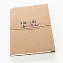 Más allá del cliché. Catálogo exposición Museo de Bogotá. . Projekt z dziedziny Grafika ed i torska użytkownika Jessica Acosta - 16.05.2017