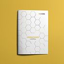 Catálogo exposición + Save the date. Un projet de Direction artistique, Design , Conception éditoriale , et Design graphique de Olga Rero - 26.02.2018