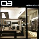 Arjomil, Optician shops . Een project van Architectuur,  Br, ing en identiteit,  Ontwerp, Interieurontwerp y Meubelontwerp en -bouw van AMA design studio - 01.03.2006