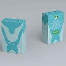 Hucha solidaria Save dolphins Greenpeace. Un proyecto de Diseño, Diseño de producto, Diseño gráfico y Packaging de Nuria Macià Goñi - 30.05.2018