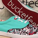Propuesta de estampado para Concurso Bucketfeet  . % Carolina Oliver Gómez tarafından hazırlanan Sanat Yönetmenliği, A, akkabı Tasarımı, Aksesuar Tasarımı, Grafik Tasarım, Baskı, Geleneksel illüstras, on, Ve Tablo projesi - 07.06.2018