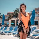 Photobook - Cintia Rodriguez. Un progetto di Fotografia e Fotografia di moda di Tomas Russi - 23.06.2018
