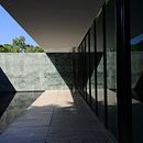 Reflejos y Simetría | Pabellón Barcelona. Ein Projekt aus dem Bereich Architektur und Fotografie von Luisa Yasmin Sudriá - 26.07.2018
