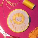 Algunas puntaditas. Bordado projeto de Versalita Mau - 29.08.2018