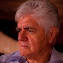 Fotografía de retrato con luz natural : Mi Padre. Un proyecto de Fotografía de retrato de ulisesrosalesvenegas - 06.10.2018