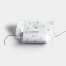 Zumbido - La mosca cojonera. Un proyecto de Br e ing e Identidad de Andrea Bosch - 12.10.2018