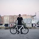 Fabric Bike Air. Un projet de Motion design, VFX , et Vidéo de Óscar Seguí - 16.10.2016