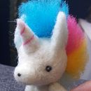 Felting - Unicornio.. Un progetto di Artigianato di Francisco Téllez - 04.02.2019