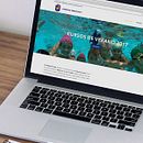 WEB PARA CURSOS DE VERANO . Design grafic și Design web de Paqui Hidalgo Gámez - 06.04.2017