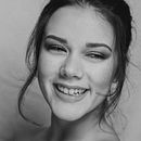 Beauty. Un proyecto de Fotografía y Retoque fotográfico de Ana Carpio Bautista - 19.03.2019