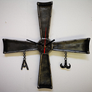 Reloj CRUZ DE PEÑALBA. Projekt z dziedziny Sztuka miejska, Craft,  Sztuki piękne, Projektowanie i w, rób mebli i Projektowanie produktowe użytkownika Alberto Martínez Mallo - 07.08.2019