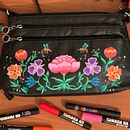 painted leather bag - folk flowers . Projekt z dziedziny  Malarstwo użytkownika mlsdk - 20.08.2019