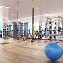 Gimnasio frente al mar. Un projet de 3D, Architecture, Architecture numérique, Architecture d'intérieur, Décoration, Design d'intérieur, Infographie , et Postproduction photographique de Gabriel Spinelli - 10.10.2019