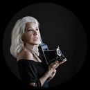Mi Proyecto del curso: Retoque fotográfico de moda y belleza con Photoshop. Un proyecto de Fotografía, Fotografía de estudio y Fotografía de retrato de consuelo real - 22.03.2020