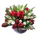 Bouquet of tulips. Vector illustration. Design, Traditional illustration, and Vector Illustration project by Julia Bereznikova - 10.10.2018