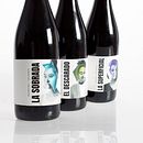 Vinos Méndez Moya. Product Design, and Graphic Design project by Yrene Contreras - 02.05.2018