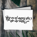 Hoy es el mejor día de mi vida. . Caligrafia, Desenho de tatuagens, Lettering, Lettering digital, e Tipografia projeto de Jazmín Pérez - 29.11.2019