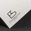 Espada&Serrano. Un progetto di Design, Design di loghi, Graphic design e Pubblicità di Elena G Romero - 01.12.2019