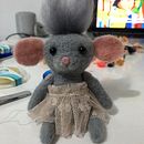 Ratita Troll . Costura, e Escultura projeto de Alicia - 24.12.2019