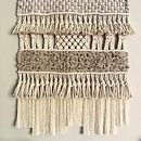 Mi Proyecto del curso: Introducción al macramé: creación de un tapiz decorativo. Un proyecto de Artesanía de Daniela Perez Palacios - 28.12.2019