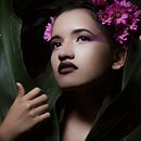 Flower Girl . Photograph, Studio Photograph, and Fashion Photograph project by Jose David Sacasas - 01.03.2019