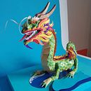 Dragón. Een project van Papercraft van Annie Calderon - 28.01.2020